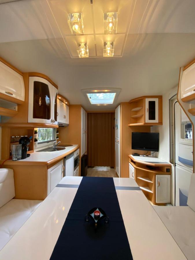 מלון הל Przyczepa Abordaz Na Campingu Kormoran מראה חיצוני תמונה