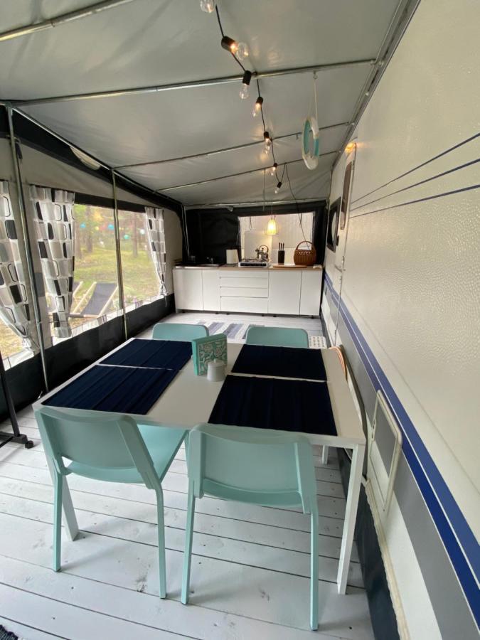 מלון הל Przyczepa Abordaz Na Campingu Kormoran מראה חיצוני תמונה